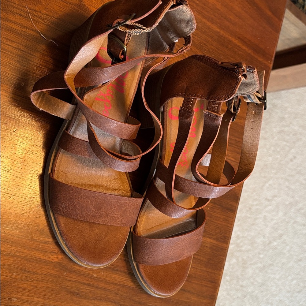Honeydew Intimates Brown Sandals